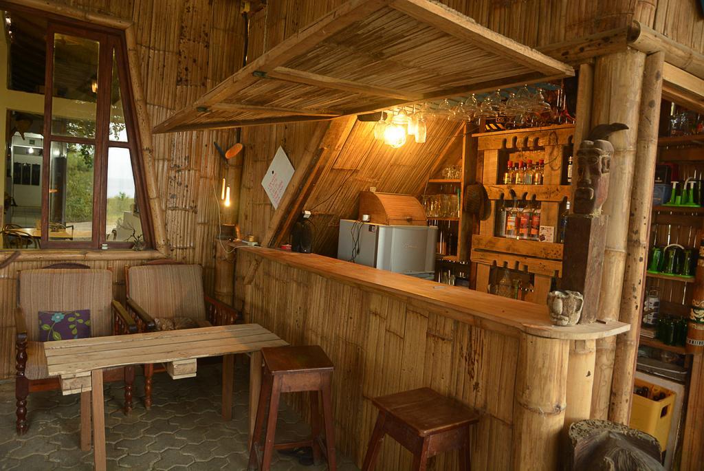 Hostal Monte Libano Puerto López Dış mekan fotoğraf